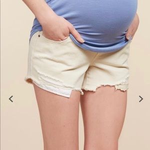 Jessica Simpson- Crochet Detail Shorts